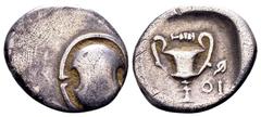 The Lundahl collection (1955-1995) Boeotia, Thebes. Confederate coinage, ca 395-340 BC. AR triobol or hemidrachm, 2.60 g. Boeotian shield / {Β}ΟΙ kantharos, club above; in right field ivy leaf; all wi