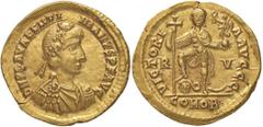 Roman Empire coins ROMANE IMPERIALI - Valentiniano III (425-455) - Solido (Ravenna) - Busto diademato e corazzato a d. /R L'Imperatore stante di fronte con lunga croce e globo sormontato da Vittoria p