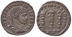 Roman Empire coins ROMANE IMPERIALI - Costantino I (306-337) - Follis - Busto laureato, drappeggiato e corazzato a d. /R Aquila legionaria tra due insegne militari C. 557 (MI g. 4,29) qSPL.