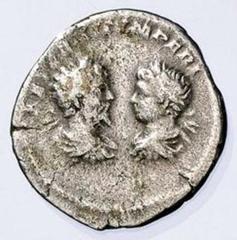 Settimio Severo (193-211 d.C.) - Denaro al nome e con l'effigie di Geta, figlio dell'Imperatore, databile agli anni 200-202 d.C. Zecca: Roma - Fronte: busto drappeggiato e corazzato di Geta a destra -