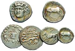 Secoli IV-I a.C. - Insieme di quattro monete Sono presenti: Corinto, Statere, BMC XII/46/386 - Larissa, Dracma, SNG Cop. cfr. n. 120 - Pergamo, Tetradramma, SNG Von Aulock n. 7467 - Efeso, Tetradramma