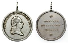 241 Imperatore Francesco II (I), premio scolastico d’argento per il territorio veneto, senza data ma databile al primo periodo di possesso (1797 – 1805) argento, anello di sospensione originale, picco