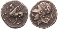 Greek coins Corinthie, Corinthe - Statère A/ Pégase volant à gauche, koppa en dessous. R/ Tête d'Athéna à gauche coiffée d'un casque corinthien lauré. Derrière, un araire. Lettres A et P. Argent - 8,3