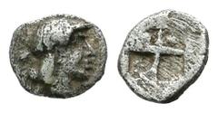 Greek Coins Ionia, Kolophon. ca.500-450 BC. AR Tetartemorion (5mm, 0.17g). Laureate head of Apollo right. / Quadripartite incuse square. Slg. Klein 364, vgl. Milne 18 (Hemiobol, Stil). Cf. SNG von Aul