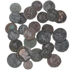 Ancient coins Ancient coins Rome - Collections Collection of late Roman bronze coins from, among others, Licinius, Constantinus I, Maxentius, Constantius II, Valentinianus, in total 27 pc