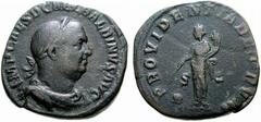 Primera sesión, 29 de noviembre MUNDO ROMANO Monedas de bronce - Imperio Romano Balbino No.: 751 Starting Price - Precio de salida: EUR 120 238. Sestercio. PROVIDENTIA DEORVM. Providencia con globo a 