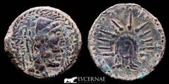 Ancient Hispania Ancient Hispania - Malaca (Malaga, Spain). Bronce As (14,40 g. 26 mm.) minted between 120-80 B.C. Vulcano head right, tongs and punic legend before. God Helios head-on with radiated c