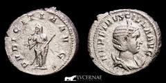 Roman Empire Roman Empire - Herennia Etruscilla (249-251 A.D). Silver Antoninianus. (6.39 g. 23 mm.) Minted in Rome, 249 A.D. HER ETRVSCILLA AVG, draped, diademed bust right on crescent. / PVDICITIA.A