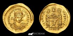 Byzantine Empire Roman Imperial Theodosius II (402-450 A.D.) - Gold Solidus (4.45 g. 22 mm.). Constantinople, October AD 437. D N THEODOSIVS P F AVG, pearl-diademed, helmeted, and cuirassed bust facin
