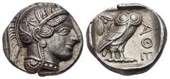 GRIECHISCHE MÜNZEN Tetradrachme ca. 454-404 v. Chr. ATTIKA, Athen.. Av.: Archaischer Kopf der Athena nach rechts, auf ihrem Helm drei Olivenblätter und ein Pflanzentrieb. Rv.: AΘE, im Quadratum Incusu