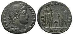 RÖMER, KAISERZEIT Constantinus I. (306-337), Follis 334-335, Aquileia. Av.: CONSTANTINVS MAX AVG, belorbeerte und gepanzerte Büste mit Diadem nach rechts. Rv.: GLOR-IA EXER-CITVS // AQP, zwei Soldaten