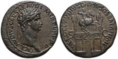 RÖMER, KAISERZEIT. Claudius 41-54, Sesterz 42-43, Rom. Av.: TI CLAVDIVS CAESAR AVG P M TR P IMP P P, belorbeerter Kopf nach rechts. Rv.: NERO CLAVDIVS DRVSVS GERMAN IMP // S-C, Arcus Drusi. 22,22 g. R