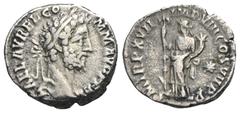 RÖMER, KAISERZEIT. Commodus 180-192, Denar 192, Rom. Av.: L AEL AVREL COMM AVG P FEL, belorbeerter Kopf nach rechts. Rv.: P M TR P XVII IMP VIII COS VII P P, Fides mit Standarte und Füllhorn nach link