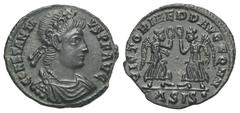 RÖMER, KAISERZEIT. Constantius II. 337-361, Follis 347-348, Siscia. Av.: CONSTANTIVS P F AVG, gepanzerte und drapierte Büste mit Rosettendiadem nach rechts. Rv.: VICTORIAE DD AVGGQ NN // Δ SIS, zwei V