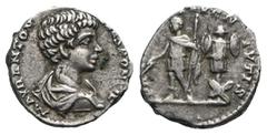 RÖMER, KAISERZEIT. Caracalla als Caesar 196-198, Denar 196-197, Rom. Av.: M AVR ANTON CAES PONTIF, gepanzerte und drapierte Büste nach rechts. Rv.: PRINCIPI IVVENTVTIS, Caracalla mit Stab und Lanze vo