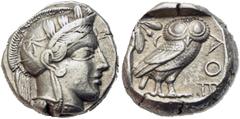 GRIECHISCHE MÜNZEN ATTIKA. Athen. Tetradrachme 454-404 v. Chr. 17,15 g. Av.: Archaischer Kopf der Athena nach rechts, auf ihrem Helm drei Olivenblätter und ein Pflanzentrieb. Rv.: Im Quadratum Incusum