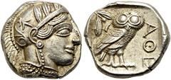 GRIECHISCHE MÜNZEN ATTIKA. Athen. Tetradrachme ca. 454-404. Av.: Archaischer Kopf der Athena nach rechts, auf ihrem Helm drei Olivenblätter und ein Planzentrieb. Rv.: ATE, im Quadratum Incusum Eule na