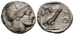 GRIECHISCHE MÜNZEN ATTIKA Athen Tetradrachme ca. 430-420 Av.: Archaischer Kopf der Athena nach rechts, auf ihrem Helm drei Olivenblätter und ein Planzentrieb. Rv.: A?E, im Quadratum Incusum Eule nach 