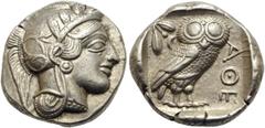 GRIECHISCHE MÜNZEN ATTIKA Athen Tetradrachme ca. 430-420 Av.: Archaischer Kopf der Athena nach rechts, auf ihrem Helm drei Olivenblätter und ein Planzentrieb. Rv.: ATHE, im Quadratum Incusum Eule nach