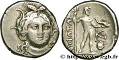 BEOTIA - THEBES Demi-statère Federal coinage c. 250 AC. Béotie, Thèbes R1 silver (17,5mm, 4,96g, 12h) Obverse : Anépigraphe Tête de Perséphone de trois quarts de face à droite, les cheveux longs, cour