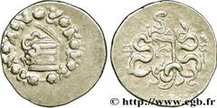 MYSIA - PERGAMON Cistophore c. 123-100 AC. Pergame silver (28mm, 12,62g, 12h) Obverse : Anépigraphe Ciste mystique de laquelle s'échappe un serpent ; le tout dans une couronne dionysiaque Reverse : Ar