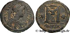 Byzantine coins JUSTINIAN I Type : Follis  Date : 527-528  Mint name / Town : Antioche  Metal : copper  Diameter : 31  mm Orientation dies : 6  h. Weight : 14,61  g. Rarity : R2  Officine : 4e  Obvers