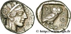 ATTICA - ATHENS Tétradrachme c. 450-440 AC. Attique, Athènes R1 silver (24mm, 17,21g, 3h) Obverse : Anépigraphe Tête d'Athéna à droite, coiffée du casque attique à cimier, orné de trois feuilles d'oli