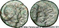 ANTIPOLIS - ANTIBES(Ier siècle avant J.-C.) Petit bronze à la victoire N° v15_0176    Date : 44-43 AC. Métal : bronze Diamètre : 10mm Axe des coins : 6h. Poids : 1,05g. Degré de rareté : R1 Etat de co