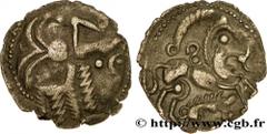 GALLIA BELGICA - AMBIANI (Area of Amiens) Denier d'argent scyphate dit au sanglier c. 60-50 AC. R2 silver (15,5mm, 0,89g, 12h) Obverse : Anépigraphe Tête casquée stylisée à droite, les favoris travail