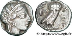 ATTICA - ATHENS Tétradrachme c. 400 AC. Athènes, Attique silver (24mm, 17,19g, 9h) Obverse : Anépigraphe Tête d'Athéna à droite, coiffée du casque attique à cimier, orné de trois feuilles d'olivier et