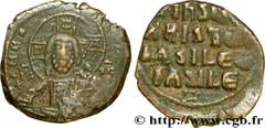 BASILE II et CONSTANTIN VIII (10/01/976-15/12/1025) Follis c. 976-1028 N° bby_208409 Date : c. 976-1028 Nom de l'atelier : Constantinople Métal : cuivre Diamètre : 28mm Axe des coins : 6h. Poids : 10,