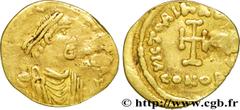 HERACLIUS 5/10/610-11/01/641) Héraclius seul (5/10/610-22/01/613) Tremissis c. 613-641 N° bby_209020 Date : c. 613-641 Nom de l'atelier : Constantinople Métal : or Diamètre : 15mm Axe des coins : 6h. 