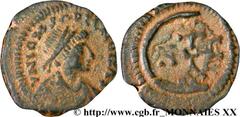 JUSTINIEN Ier(1/08/527-14/11/565) Pentanummium N° v20_0104    Date : 560-565 Nom de l'atelier : Théoupolis, (Antioche) Métal : cuivre Diamètre : 16mm Axe des coins : 6h. Poids : 2,81g. Degré de rareté