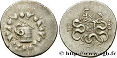 MYSIA - PERGAMON Type : Cistophore  Date : c. 123-100 AC.  Mint name / Town : Pergame, Mysie  Metal : silver  Diameter : 27,5  mm Orientation dies : 12  h. Weight : 12,58  g. Obverse legend : Anépigra