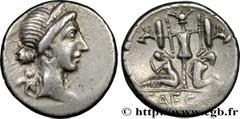 JULIUS CAESAR Type : Denier  Date : 45 AC.  Mint name / Town : Espagne  Metal : silver  Millesimal fineness : 950  ‰ Diameter : 17  mm Orientation dies : 12  h. Weight : 4,09  g. Rarity : R1  Obverse 