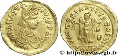 ANASTASE(11/04/491-1/07/518) Tremissis N° v28_0461    Date : 491-518 Nom de l'atelier : Constantinople Métal : or Diamètre : 14,5mm Axe des coins : 6h. Poids : 1,47g. Degré de rareté : R1 Etat de cons