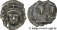 HERACLIUS, HERACLIUS CONSTANTIN et MARTINE(614-638) Demi-silique N° v32_0774    Date : 614-626 Nom de l'atelier : Carthage Métal : argent Diamètre : 13mm Axe des coins : 4h. Poids : 0,65g. Degré de ra