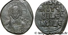 BASILE II et CONSTANTIN VIII(10/01/976-15/12/1025) Follis anonyme N° v32_0783    Date : 976/1028 Nom de l'atelier : Constantinople Métal : cuivre Diamètre : 28mm Axe des coins : 6h. Poids : 8,00g. Eta