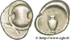 BEOTIE - THEBES(404-387 avant J;-C. Statère N° v36_0123    Date : c. 425-400 AC. Nom de l'atelier : Thèbes Métal : argent Diamètre : 23,5mm Axe des coins : 10h. Poids : 11,42g. Degré de rareté : R1 Et