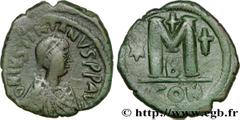 JUSTINIEN Ier(1/08/527-14/11/565) Follis N° v36_1141    Date : 527 Nom de l'atelier : Constantinople Métal : cuivre Diamètre : 31,5mm Axe des coins : 7h. Poids : 17,55g. Degré de rareté : R1 Etat de c