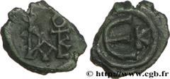 JUSTIN II(15/11/565-5/10/578) Pentanummium N° v36_1149    Date : 567-578 Nom de l'atelier : Cyzique Métal : cuivre Diamètre : 14mm Axe des coins : 12h. Poids : 1,71g. Degré de rareté : R1 Etat de cons