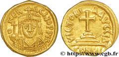 HERACLIUS5/10/610-11/01/641)Héraclius seul(5/10/610-22/01/613) Solidus sur flan épais N° v36_1166    Date : 610-611 Nom de l'atelier : Afrique, Carthage Métal : or Diamètre : 15mm Axe des coins : 6h. 