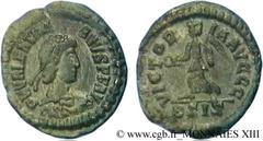 VALENTINIEN II(17/11/375-15/05/392)Flavius Valentinianus Nummus, (ئ 4) N° v13_1375    Date : 383-387 Nom de l'atelier : Savie, Siscia Métal : cuivre Diamètre : 15mm Axe des coins : 6h. Poids : 1,11g. 