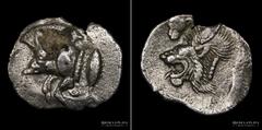 01/ Ancient - Grecia Cízico (Misia) AR Hemióbolo, ca 480AC. 12.0mm; 0.38g. A: Prótomo de jabalí a izquierda, atún detrás. R: Cabeza de león rugiendo a izquierda, arriba símbolo cabeza de pantera de fr