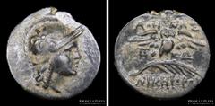 01/ Ancient - Grecia Pérgamo. Misia (200-133AC) Unidad de bronce. 19.5mm; 3.48g. A: Cabeza de Atenea a derecha con casco decorado con estrella. R: Buho parado de frente con alas abiertas sobre hoja de