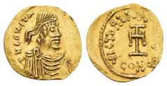 BYZANTINE COINS CONSTANS II.(641-668).Constantinople.Tremissis. Obv : δ N CONSTANTINЧS P P AV. Diademed, draped and cuirassed bust right. Rev : VICTORIA AVGЧς / CONOB. Cross potent. Sear 984. EX BIGA.
