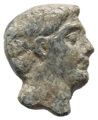 Antike Münzen Antike Römer Münzen Römische Kaiserzeit Ausgeschnittene Büste eines jungen Mannes, vermutlich aus As oder Dupondius des 1.-2. Jahrhunderts (4,28 g). Av.: Die barhäuptige Büste. Rev.: Ein