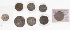 Mittelalter Münzen Mittelalter Ausland Lot von neun mittelalterlichen Münzen. Dabei u.a. ein Denar der Republik Genua (1139-1339), ein Denier Tournois der Kreuzfahrerstaaten und ein Denar der Münzstät