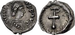Byzantine Justin II. 565-578. AR Quarter Siliqua (9.5mm, 0.41 g, 6h). Ravenna mint. ∂ N IVSTI [NV]S PP AVG, pearl-diademed, draped, and cuirassed bust right / Staurogram set on globe within wreath. DO