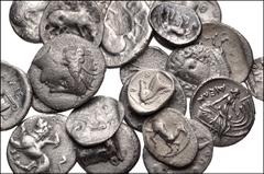 GREEK. Central & Southern Greece. Lot of twenty-one (21) mixed AR denominations. Includes: THESSALY, Lamia. AR Hemidrachm (2) // Larissa. AR Drachm // AR Hemidrachm // AR Trihemiobol // AR Obol (4) //